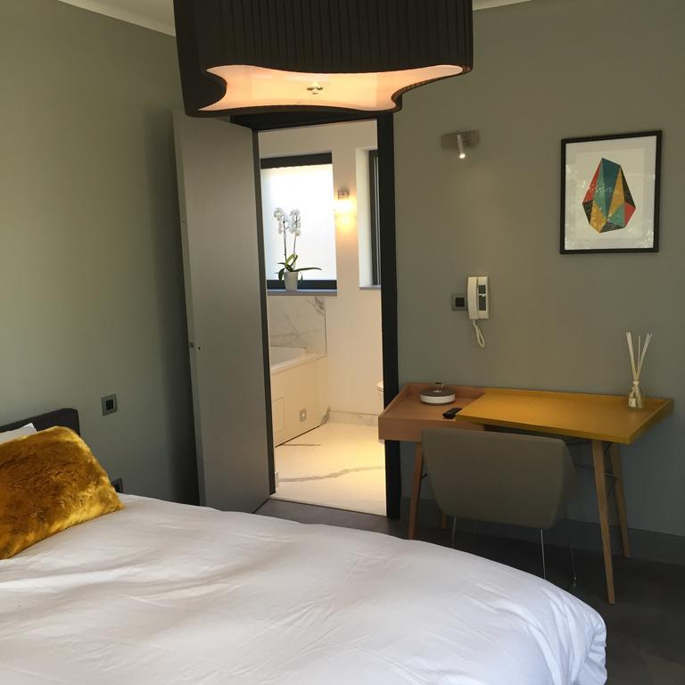Le Domaine Des Loups Hotel Souchez Buitenkant foto